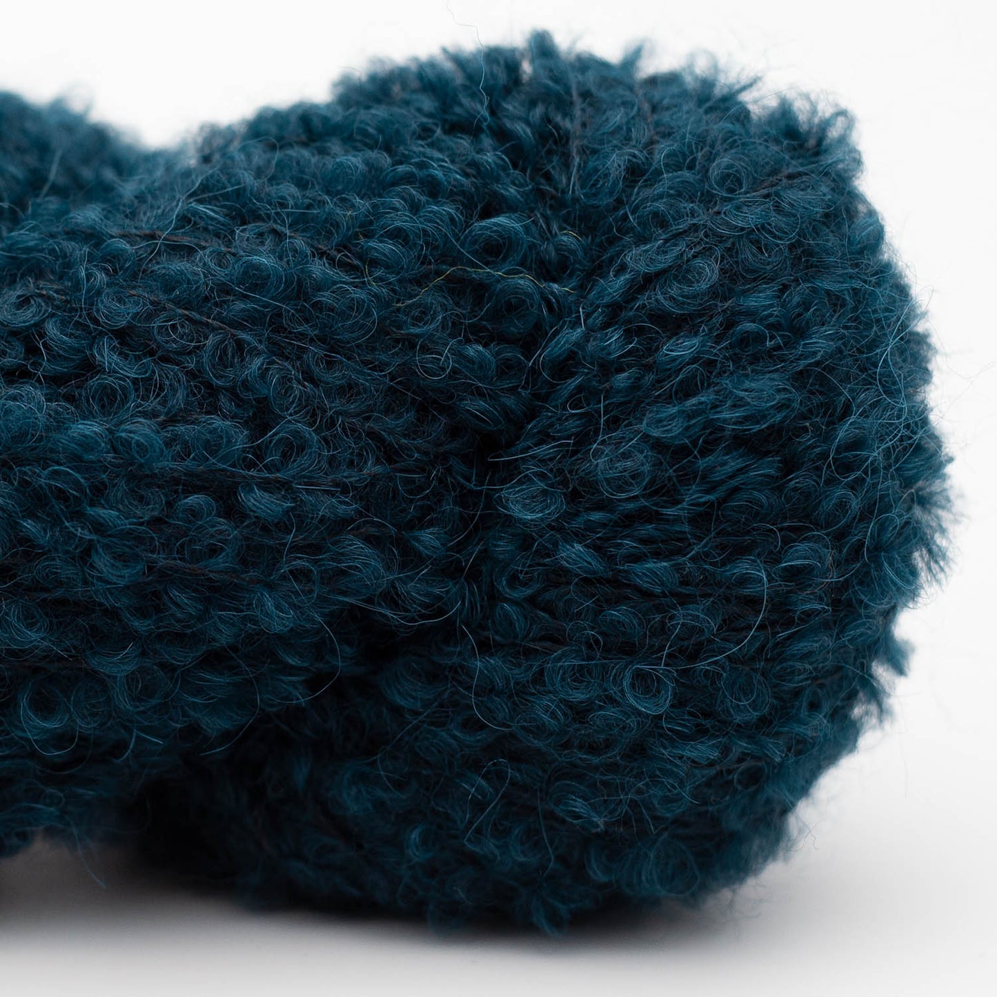 Alpaca Bouclé yarn